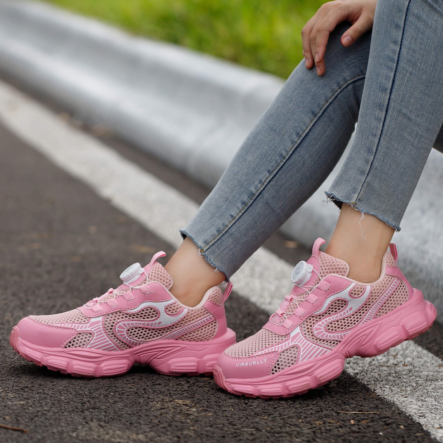 Women's Steel Toe Knob-Lacing Work Sneakers