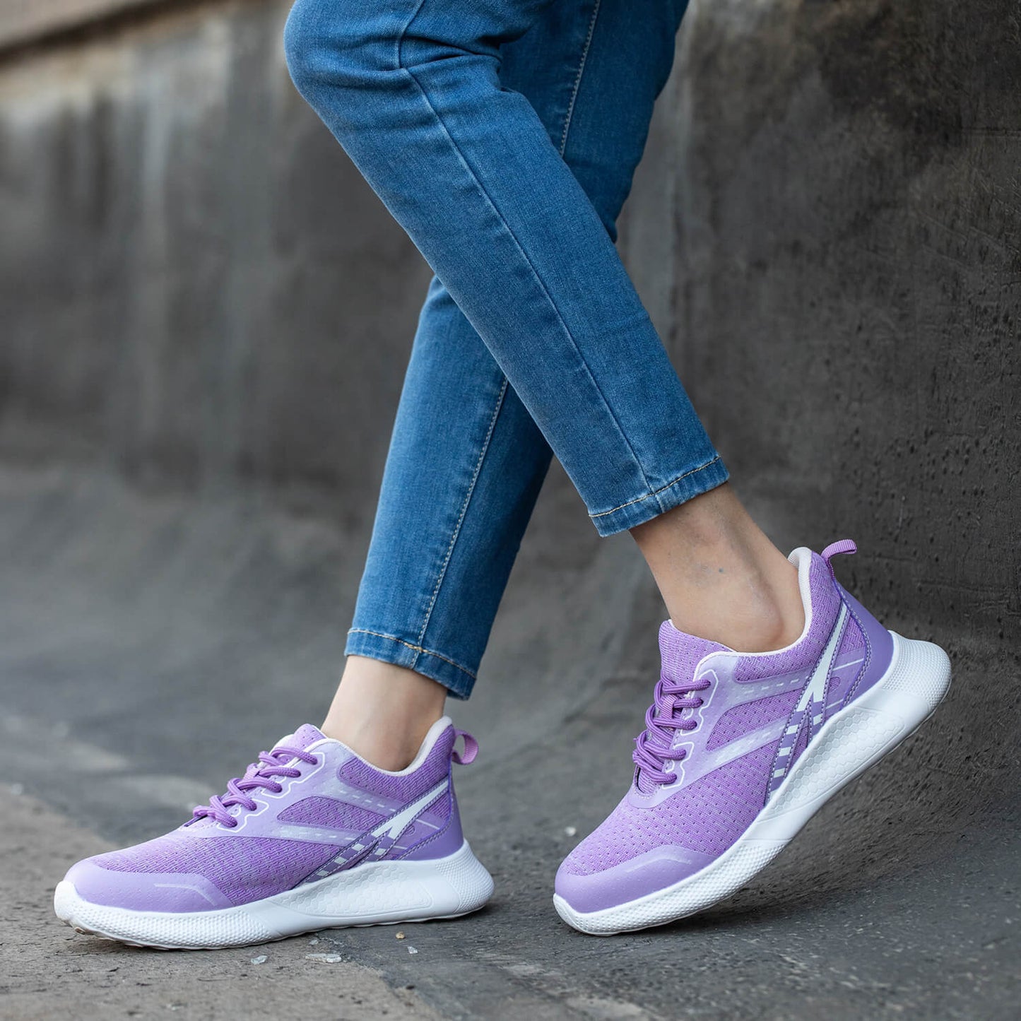 Women's Lightweight Steel Toe Work Sneakers